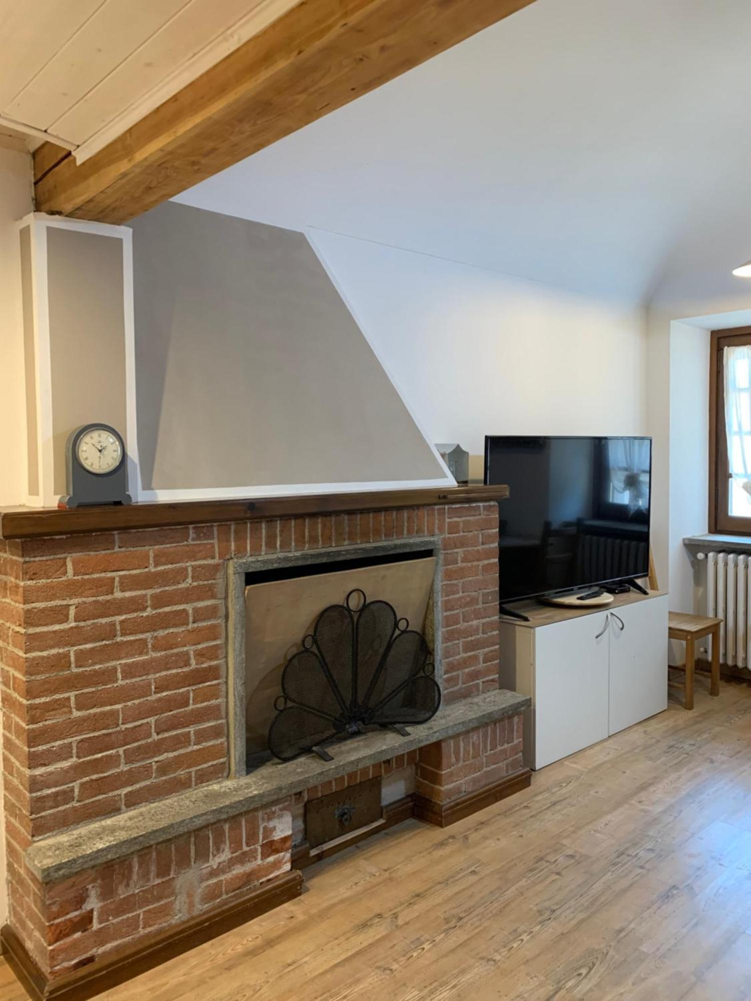 Casarte: Monolocale Terra Apartment Alpignano Ngoại thất bức ảnh